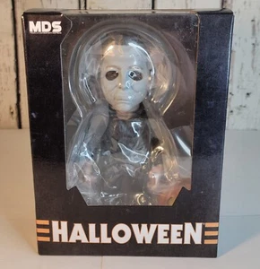 2019 MDS Halloween Michael Myers stilisierte 6 Zoll Figur Mezco Horror RAR - Bild 1 von 7