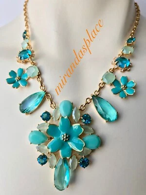 Nuevo Collar Kate Spade Here Comes Sun Multi Azul Floral Gota Distintivo  Foto 1 de 4