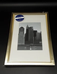 Bilderrahmen HENZO 13x18 / 20x30 cm Kunststoff Rahmen gold zum Stellen o. Hängen - Bild 1 von 4