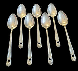 7 Stck. 1847 Rogers Bros ETERNALLY Yours Versilberte Teelöffel Dessert 6,25 Zoll - Bild 1 von 2