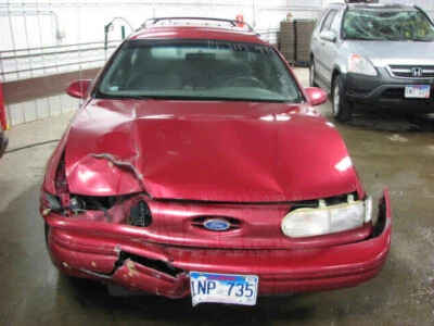 Conjunto de lanterna traseira direita usado serve: 1994 Ford Taurus SW grau direito A - Imagem 1 de 4