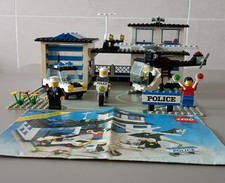 Lego 6384 Stazione di Polizia del 1983. Set completo e con istruzioni.