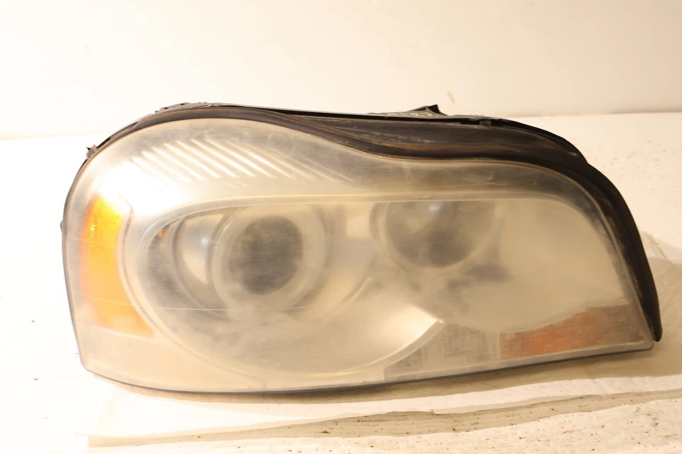 07 08 09 10 11 12 Volvo XC90 Passenger Xenon HID Headlight Head Lamp Light 28761 - Image 1 of 4