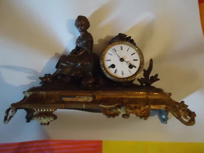 Ancienne Horloge, Pendule de cheminée en régule - Photo 1/4