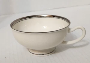 Syracuse China*Countess*4 Cups And 4 Saucers*Excellent Condition*Platinum Trim - Picture 1 of 13