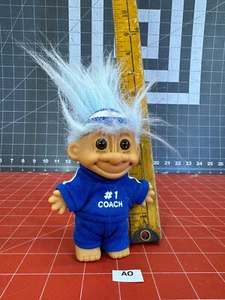 De Colección Russ #1 Coach Troll Pelo Azul Claro 18318 Traje de Pista Muñeca Berrie Visera - Imagen 1 de 5