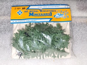 Roco Minitanks Pine Tree Set HO Scale Z-185 - Picture 1 of 2