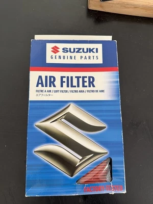 OEM 2006 - 2010 SUZUKI GSX-R GSXR 600 750 LIMPADOR DE FILTRO DE AR GENUÍNO 13780-01H00 - Imagem 1 de 4