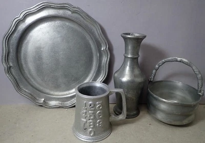 Lote mixto de (4) jarrón vintage con plato de peltre cesta maceta y taza número/alfabeto Foto 1 de 4