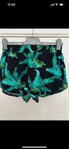 Brave Soul Black And Green Shorts - Picture 1 of 3