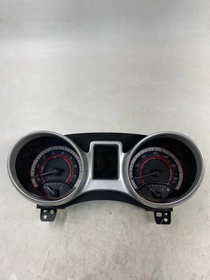Cuadro de instrumentos velocímetro Dodge Journey 17 18 19 20 Foto 1 de 4