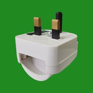 Unearthed Schuko Euro to UK 3 Pin Mains Fused Plug Converter Travel Adaptor