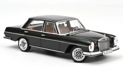 MB Mercedes Benz 280 SE - piniengreen metallic -  NOREV 1:18 - Immagine 1 di 4