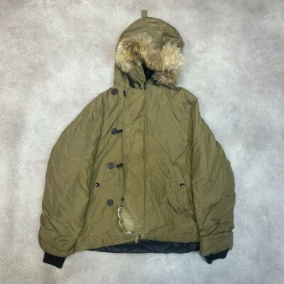 US Air Force N-2B Flight Bomber Jacket Mens 40 Extreme Cold Weather Parka, Green - Image 1 of 4