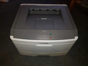 Lexmark Schwarzweiß-Netzwerk-Laserdrucker – Modell E460dn – 172.000 Seiten - Bild 1 von 2