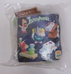 Vintage 1998 New Dreamworks Toonsylvania Vic's Walk Away Bride Burger King Toy - Picture 1 of 5