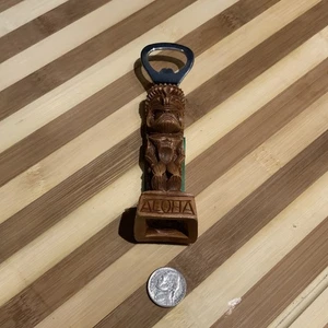 Abridor de botellas de cerveza vintage Ku Tiki hecho en Hawai madera Hapa Coco Joe’s 1991 - Imagen 1 de 5