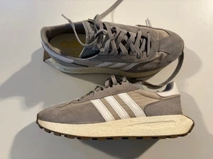 ADIDAS RETROPY E5 Grau Gr. 44,2/3  UK10 Sneaker - Bild 1 von 12