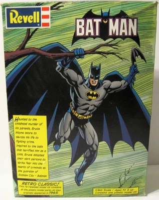Batman 1/8 Revell modelo clássico retrô 1999 reedição 1965 DC Comics CAIXA ABERTA 100% - Imagem 1 de 3