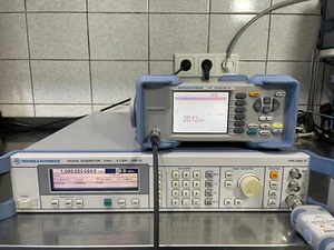 Generator sygnału Rohde & Schwarz SML03 9kHz-3,3GHz 6Mon Gar proszę przeczytać! - Zdjęcie 1 z 18