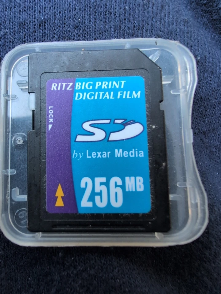 256 Mb SD CARD LEXAR MEDIA Ritz Big Print  - Image 1 of 1