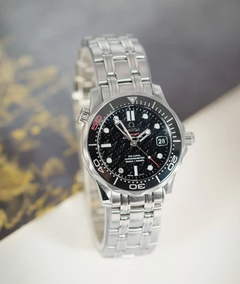 Omega Seamaster James Bond 50th Anniversary | 2012 | Unworn | A 36mm Full Set - Image 1 of 4