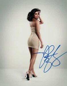 Foto autografiada de 8x10 firmada por Priyanka Chopra bonita foto con certificado de autenticidad - Imagen 1 de 1