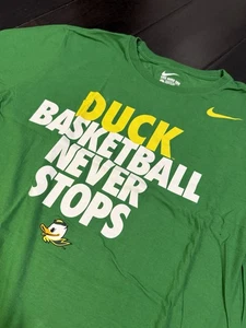 Nike Oregon Ducks Basketball Never Stops Shirt Size Large 561416-30D Green - Picture 1 of 6