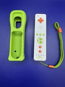 Nintendo Wii  Motion Plus Remote Controller Yoshi Edition With Case Genuine OEM - Picture 1 of 7