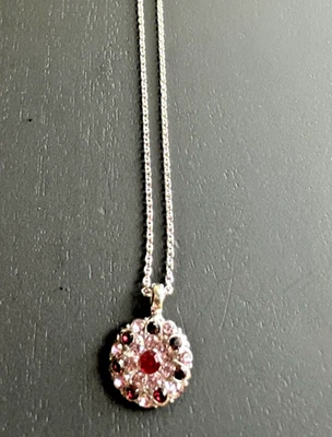 Collar Ángel de la Guarda Mariana en "Cranberry Crush" - Rodio Foto 1 de 3