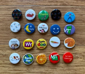 Vintage American Girl Grin Pins Lot of 20 Pleasant Company 90's Pinback Buttons - Picture 1 of 5