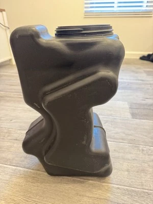 Бензобак Harley Davidson V Rod 3,7 галлона - Изображение 1 из 4