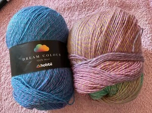 Hobbii Dream Colour Wool. 4ply. 2 different colours. TOTAL 178g. 100% Wool. New - Picture 1 of 2