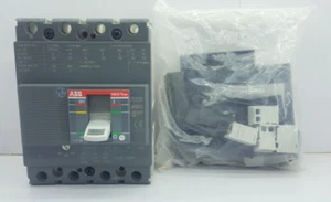 ABB SACE TMAX XT1B 160 CIRCUIT BREAKER 4 POLE 100 AMPS - Picture 1 of 5