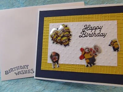 Tarjeta de feliz cumpleaños hecha a mano Minions Despicable Me + 4 pegatinas con estampado Foto 1 de 4