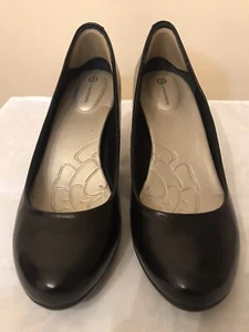 GIANI BERNINI WOMEN'S BLACK PATENT LEATHER HEEL PUMPS SHOES SIZE 8M PRE-OWNED - Picture 1 of 6