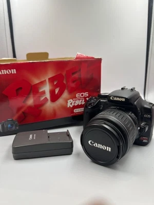 Cámara réflex digital Canon EOS Rebel XTi 10,1 MP + EF-S 18-55 mm kit completo probado Foto 1 de 4