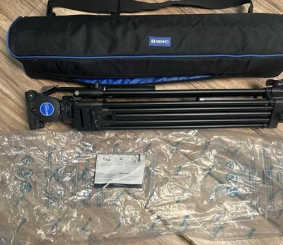 Benro KH25N Video Tripod Kit 11 Lb Load 61 Inch Max Height 11 Lb Load - Image 1 of 4