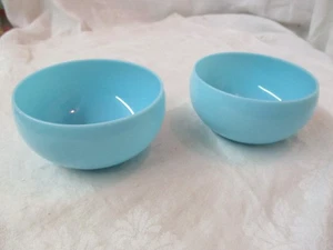 Vintage 2 hellblaue Opalglas mundgeblasene Schalen - Bild 1 von 5