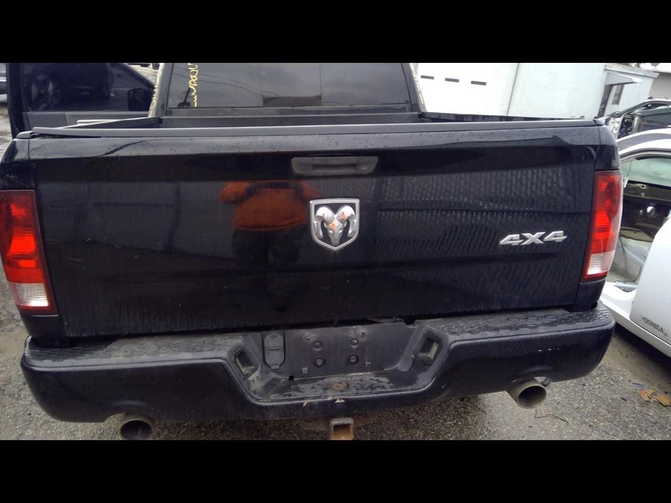 Emblema de cabeza de Ram de maletero/portón trasero para camioneta Dodge 1500 12-17 5231569 Foto 1 de 4