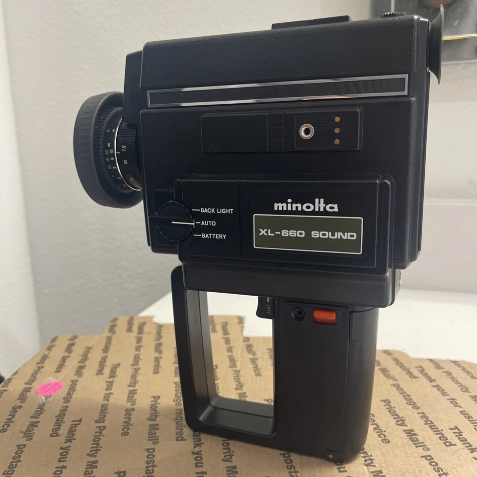 Cámara de película Minolta XL-660 Sound Super 8 8 mm - no probada como está Foto 1 de 4