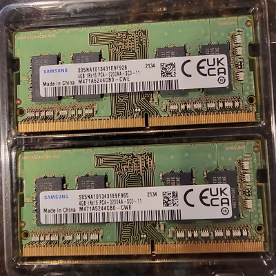 Samsung 8GB (2 x 4GB) 3200MHz 288-pin DIMM DDR4 RAM Module - Image 1 of 2