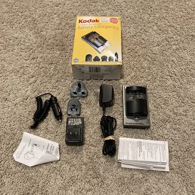 正品柯达锂离子通用电池充电器儿童套装带盒 * 阅读 * * — 第 1/3 张图片