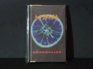 NUOVO - SIGILLATO - CIBO SPAZZATURA - DEF LEPPARD - ADRENALIZE PLANNER / LIBRO DIARIO - Foto 1 di 2