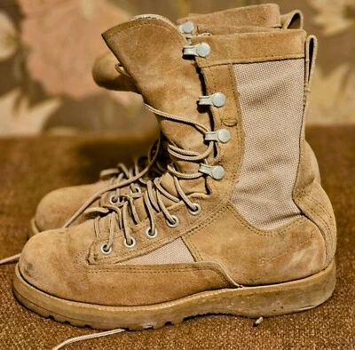 Botas militares Belleville Desert tostadas suela Gore-Tex Vibram para mujer 3,5 R Foto 1 de 4
