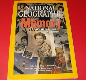 National Geographic Nov 2007 Death Valley, memory, Tonga, Hubble Telescope - Foto 1 di 1