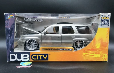 Jada Cadillac Escalade, automodello scala 1:24 - 1:25, vintage (1495) - Immagine 1 di 4
