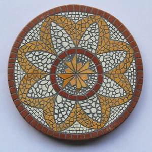 MOSAICO CIRCOLARE DA PAVIMENTO PER PRESEPE E MINIATURE DIAMETRO 10 CM - Foto 1 di 3
