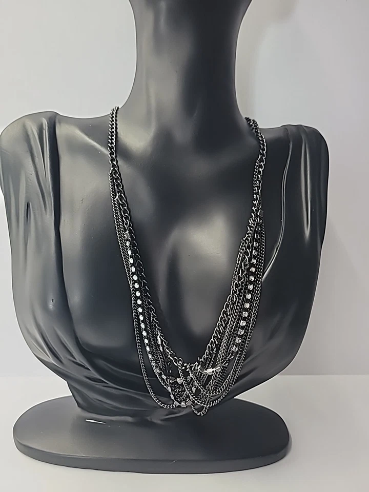 Vintage AEO American Eagle Outfitter Necklace Gray Tone Pink White Crystals - Image 1 of 4