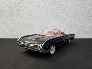 1/18 SCALE DIECAST MODEL CAR ANSON 1963 FORD THUNDERBIRD CONVERTIBLE BLACK & RED - Picture 1 of 17
